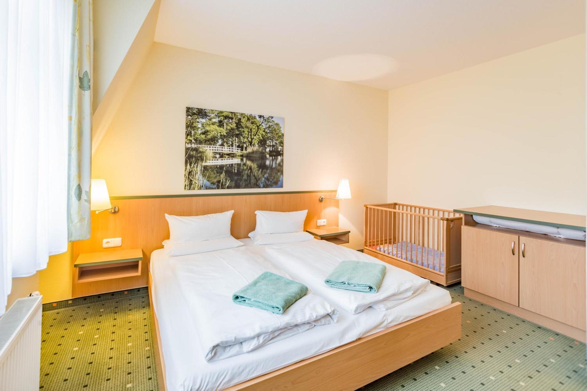 Am Weststrand Aparthotel Kuehlungsborn Ngoại thất bức ảnh