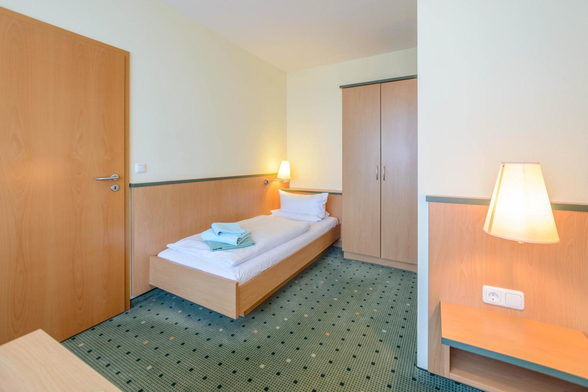 Am Weststrand Aparthotel Kuehlungsborn Ngoại thất bức ảnh