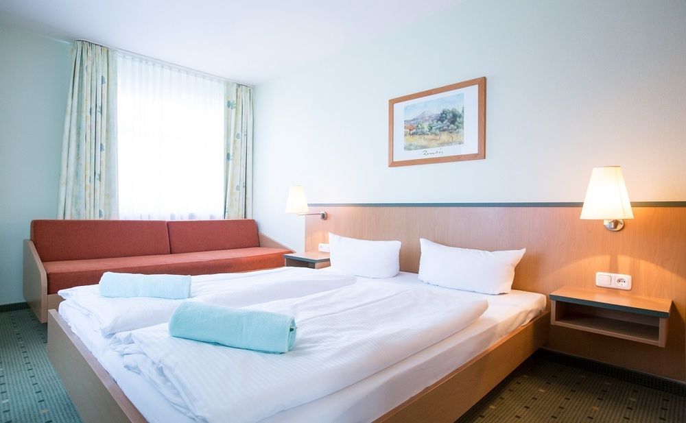 Am Weststrand Aparthotel Kuehlungsborn Ngoại thất bức ảnh