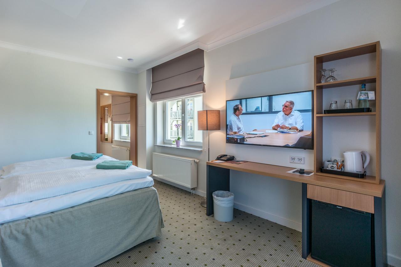 Am Weststrand Aparthotel Kuehlungsborn Ngoại thất bức ảnh