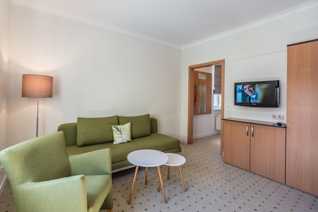 Am Weststrand Aparthotel Kuehlungsborn Ngoại thất bức ảnh