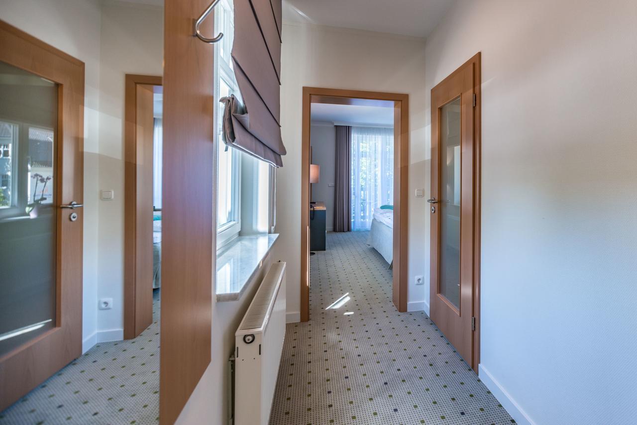 Am Weststrand Aparthotel Kuehlungsborn Ngoại thất bức ảnh