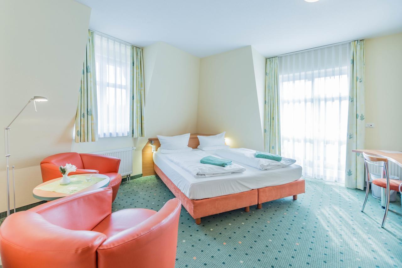 Am Weststrand Aparthotel Kuehlungsborn Ngoại thất bức ảnh