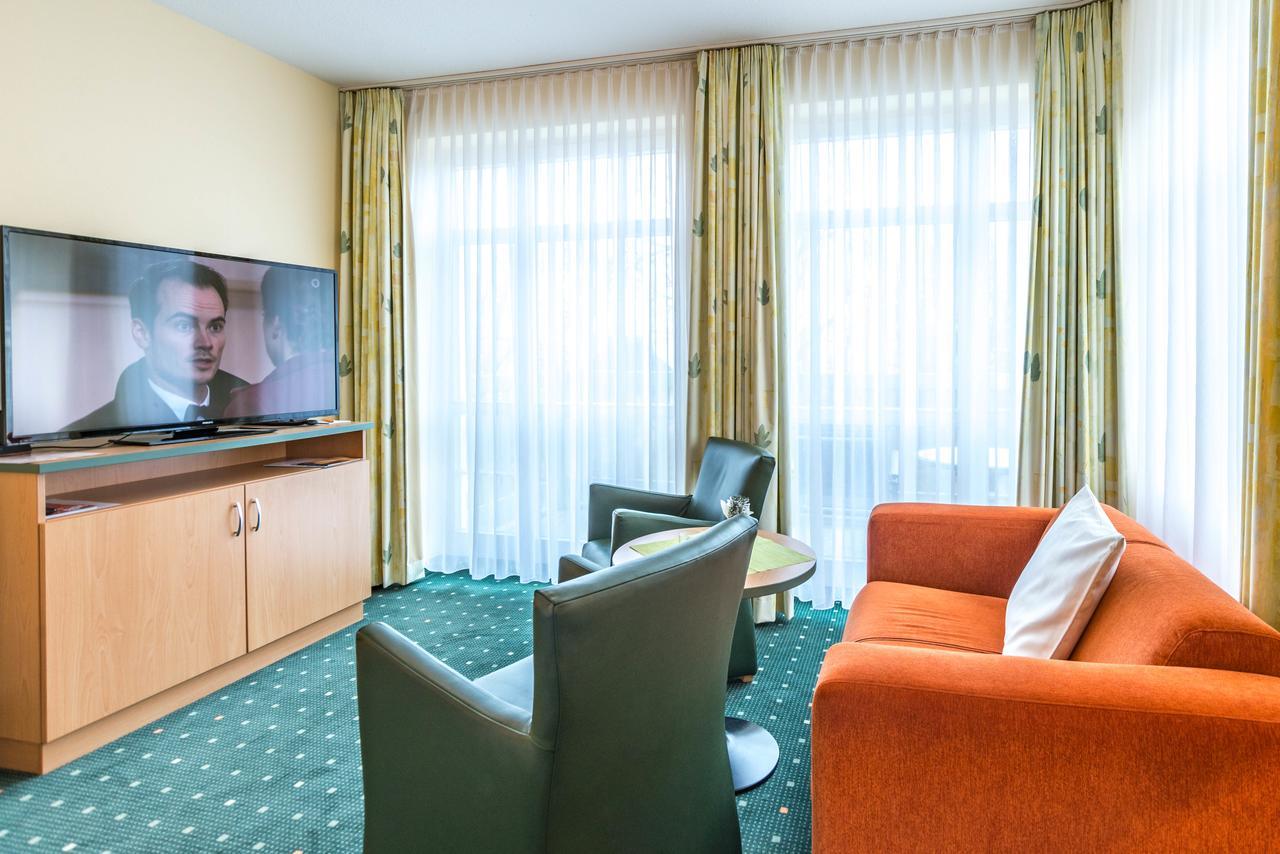 Am Weststrand Aparthotel Kuehlungsborn Ngoại thất bức ảnh